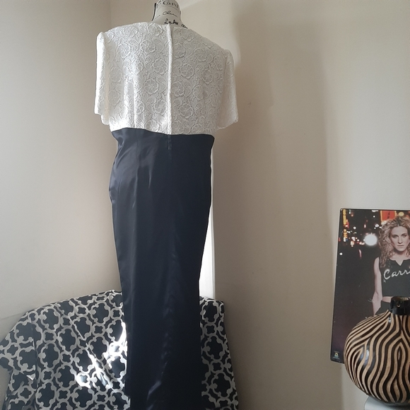 Vintage Beaded Satin Handmade Sheath Dress Gown - Picture 7 of 8